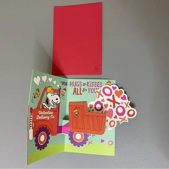 Snoopy Valentine's Day Cards and Socks Set - Picture 4 of 7